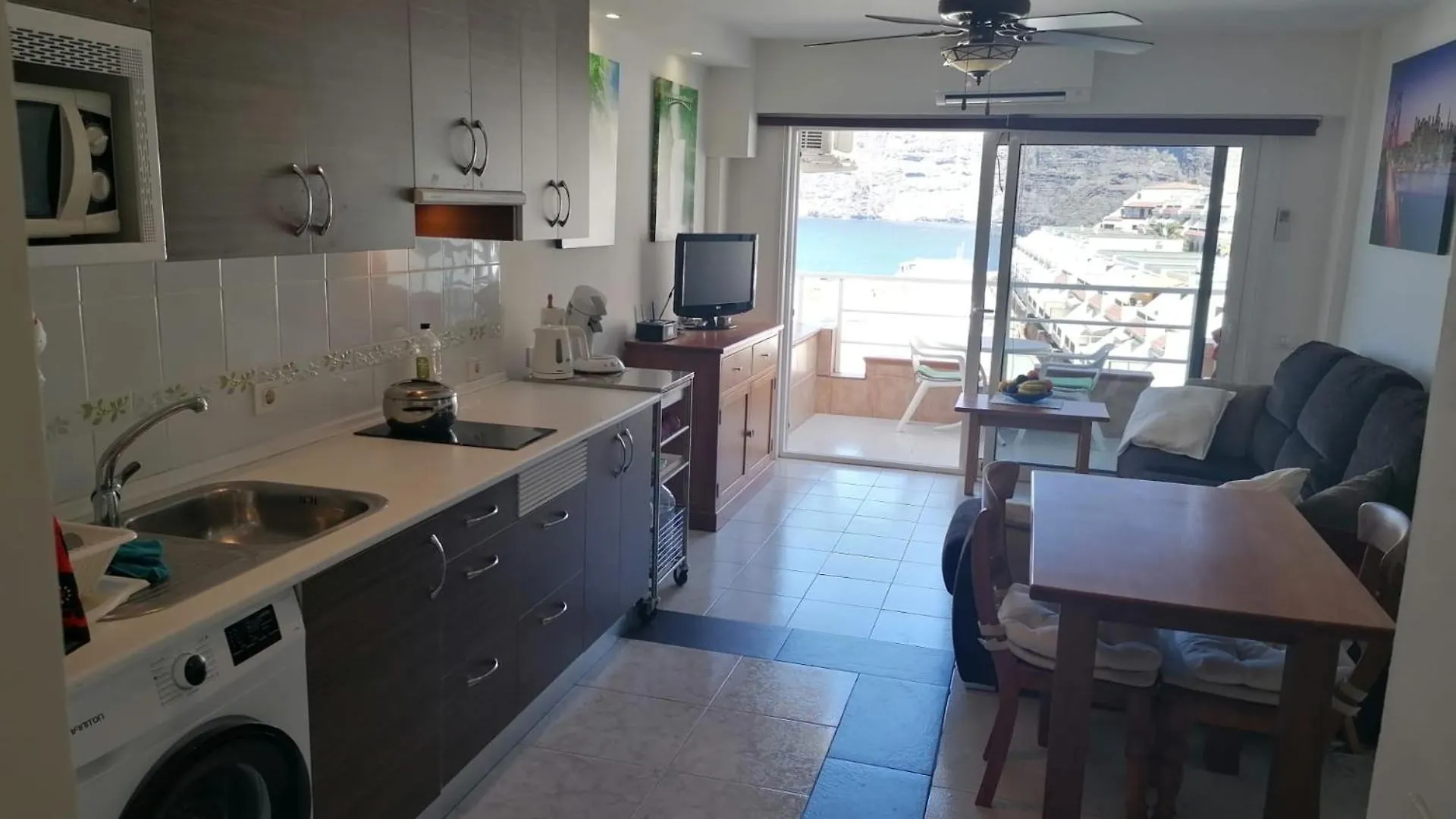 Santiago del Teide Apartment Helena Ocean View Los Gigantes ספרד